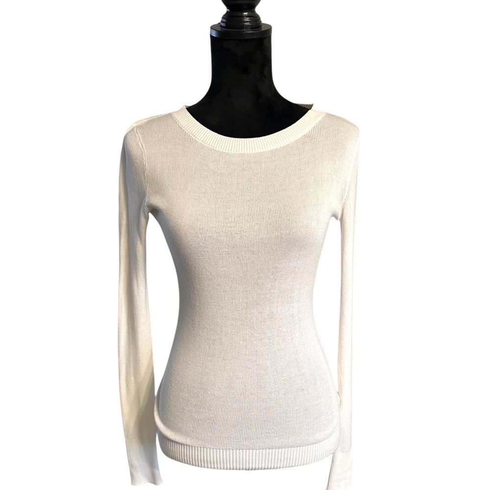 Express size small off white long sleeve sweater